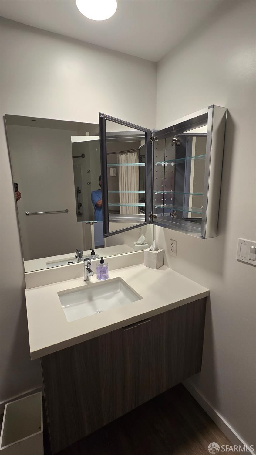 Photo #13: 426119137 Listing: Photo #13