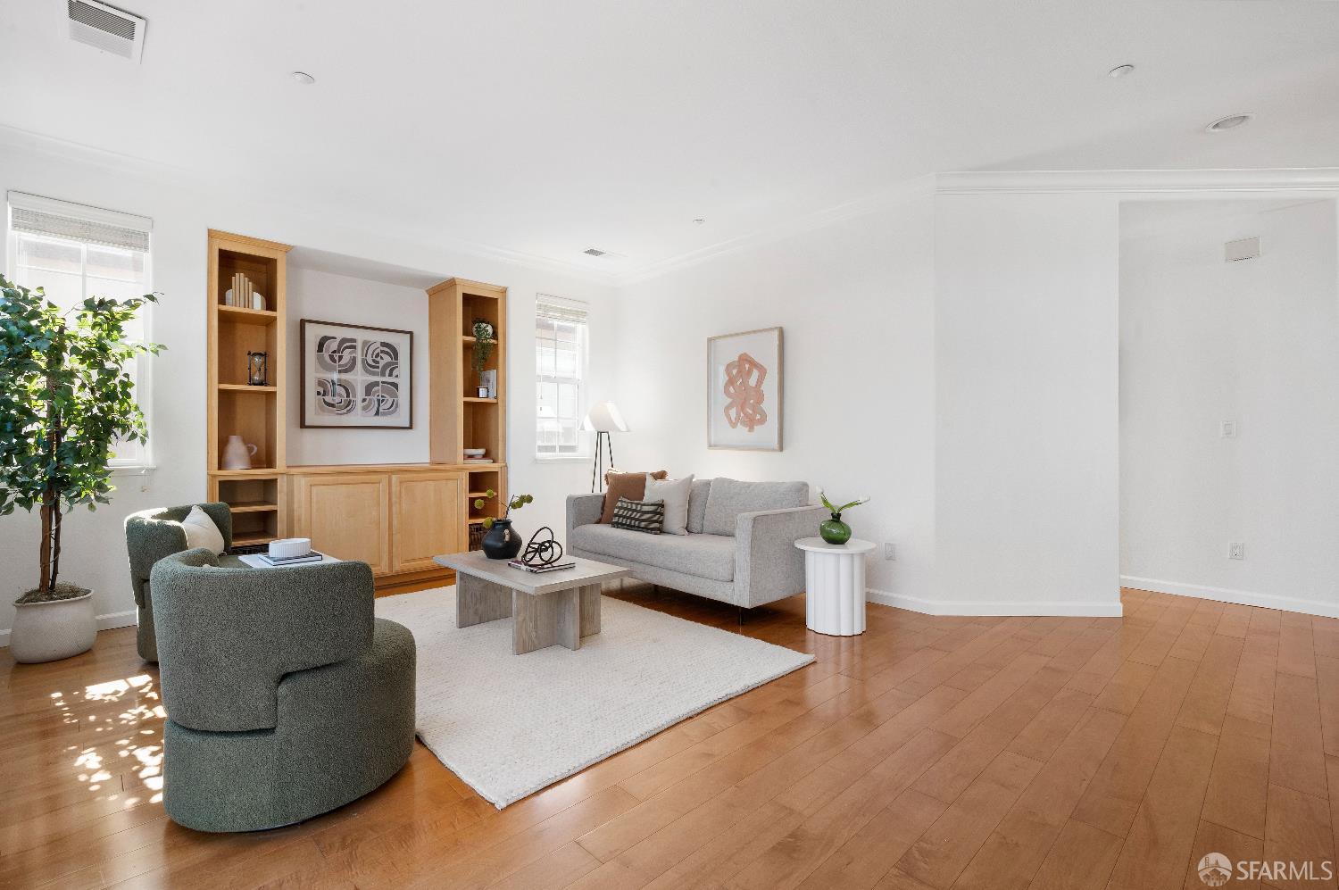 Detail Gallery Image 27 of 63 For 310 Goodwin Dr, San Bruno,  CA 94066 - 3 Beds | 2/1 Baths