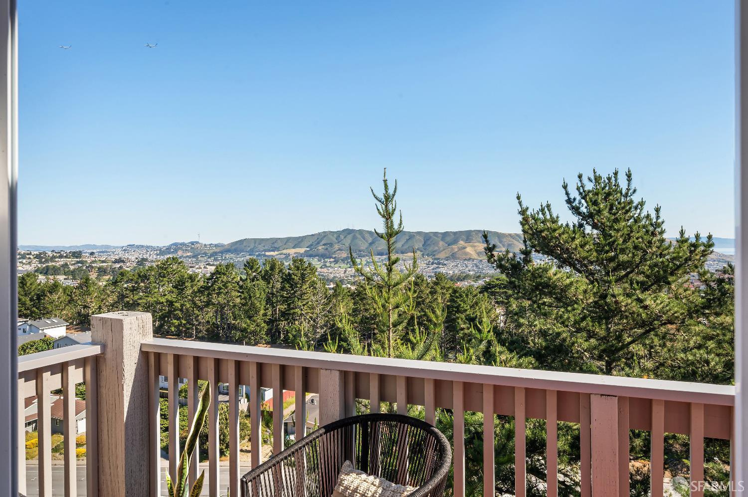 Detail Gallery Image 60 of 63 For 310 Goodwin Dr, San Bruno,  CA 94066 - 3 Beds | 2/1 Baths