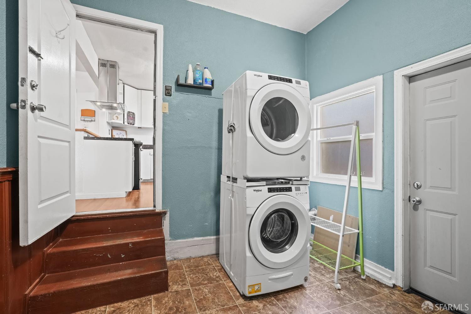 Detail Gallery Image 22 of 41 For 1309 105th Ave, Oakland,  CA 94603 - 3 Beds | 1 Baths