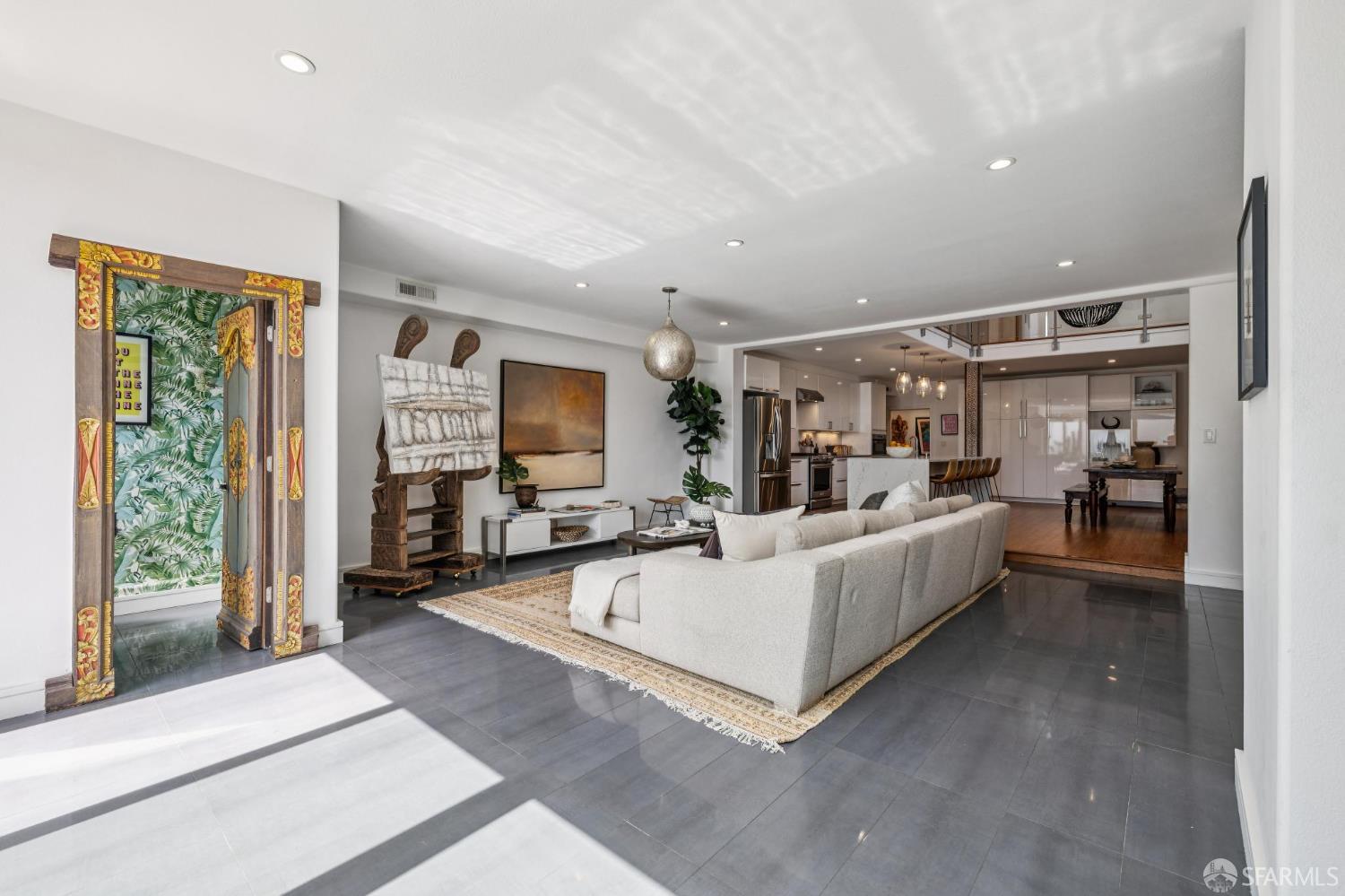 1450 Hawes, San Francisco, CA, 94124