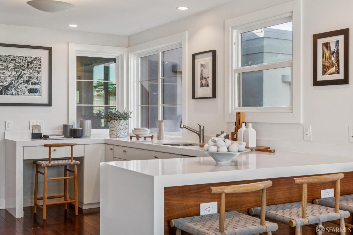 Photo #2: 426119697 Listing: Photo #2