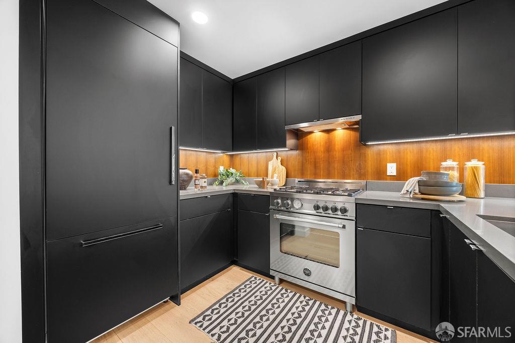 Detail Gallery Image 15 of 33 For 3620 Cesar Chavez St #303,  San Francisco,  CA 94110 - 2 Beds | 2 Baths