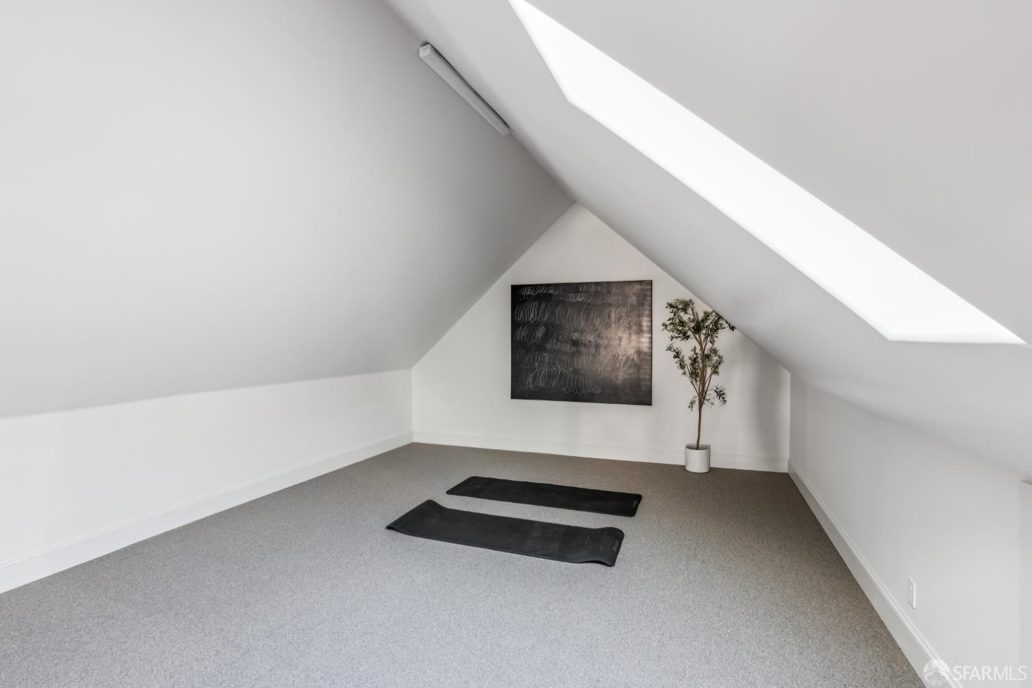 Photo #30: 426119546 Listing: Photo #30