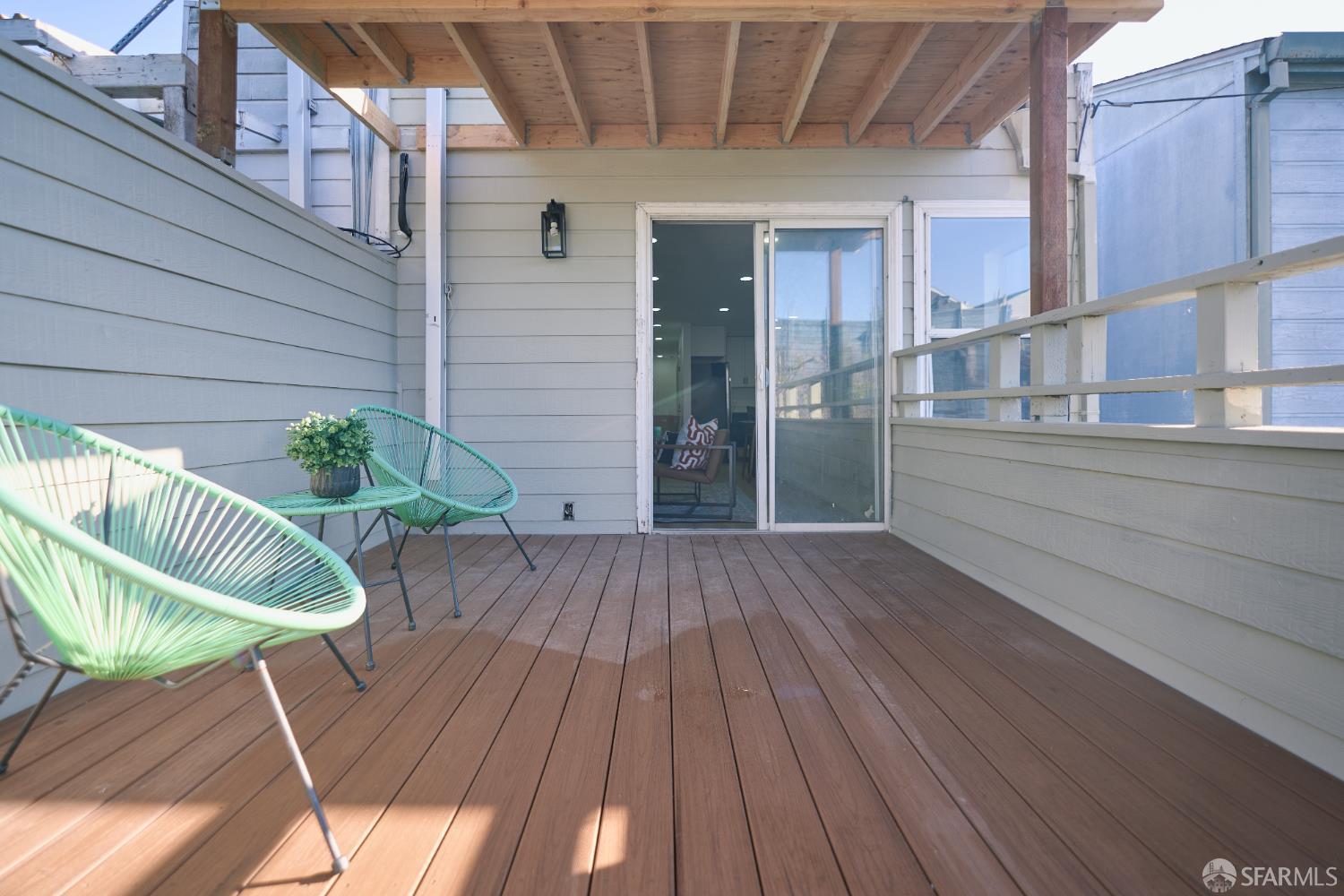 Detail Gallery Image 27 of 28 For 1270 South Van Ness Ave a,  San Francisco,  CA 94110 - 3 Beds | 1 Baths