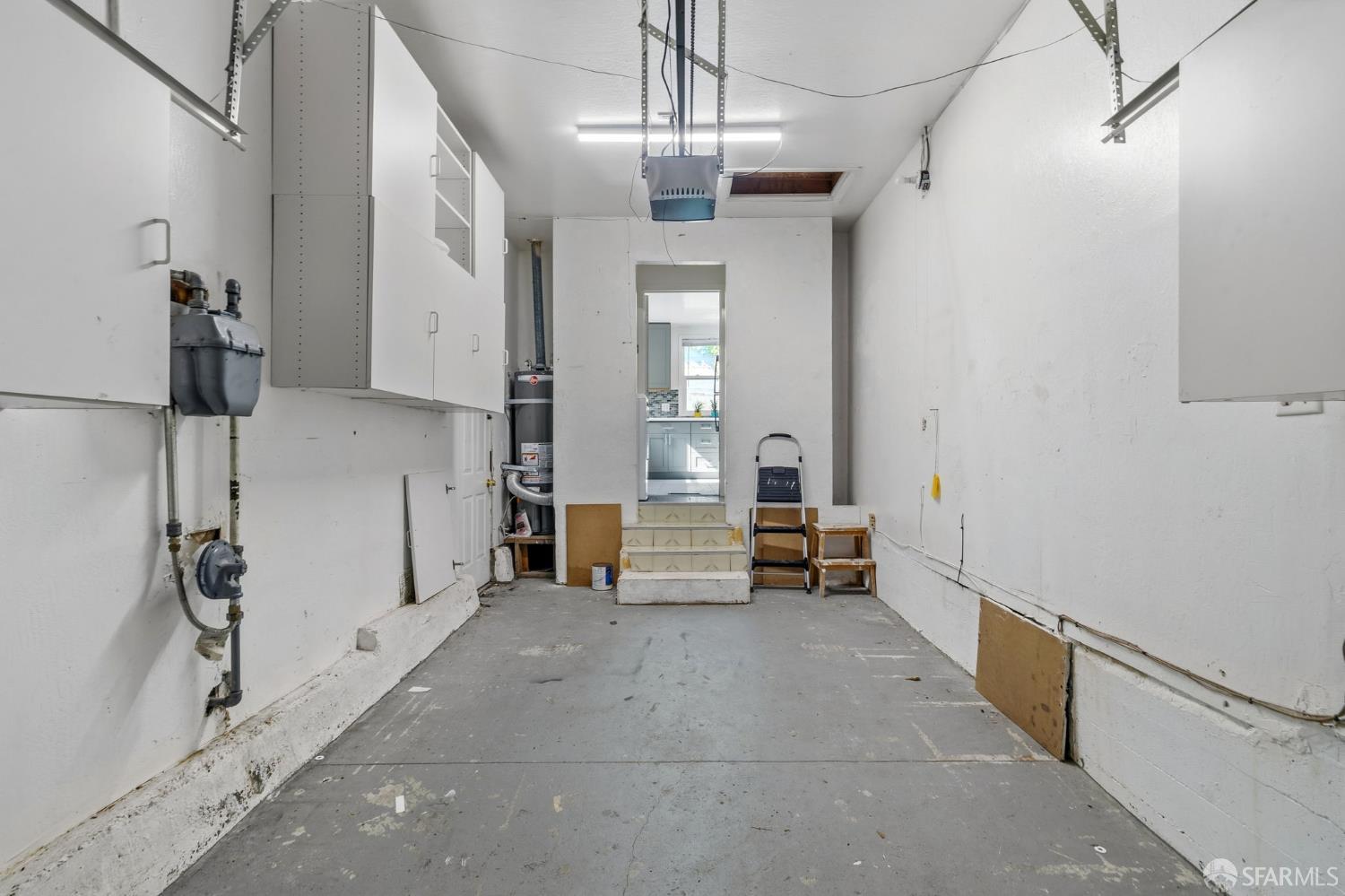 Detail Gallery Image 21 of 26 For 819 Thornhill Dr, Daly City,  CA 94015 - 3 Beds | 1/1 Baths