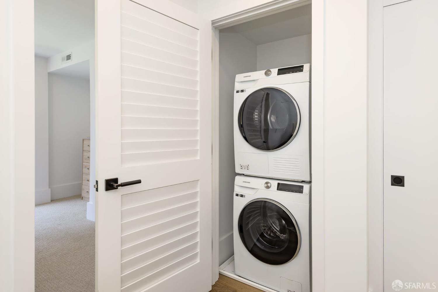 Photo #22: 426109655 Listing: Photo #22