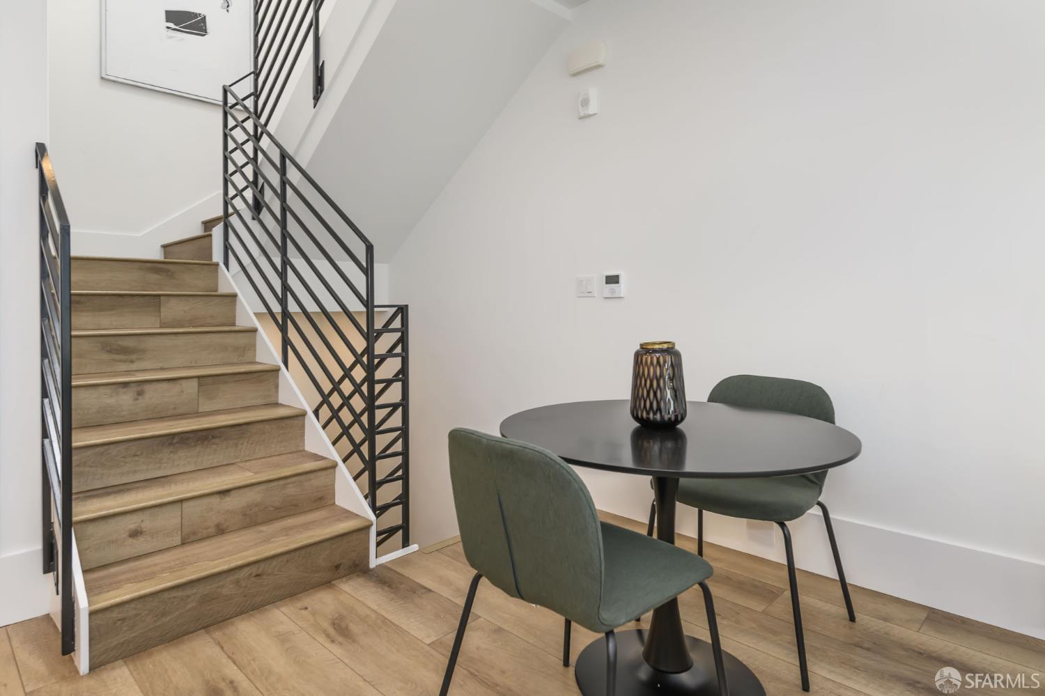 Photo #4: 426109655 Listing: Photo #4