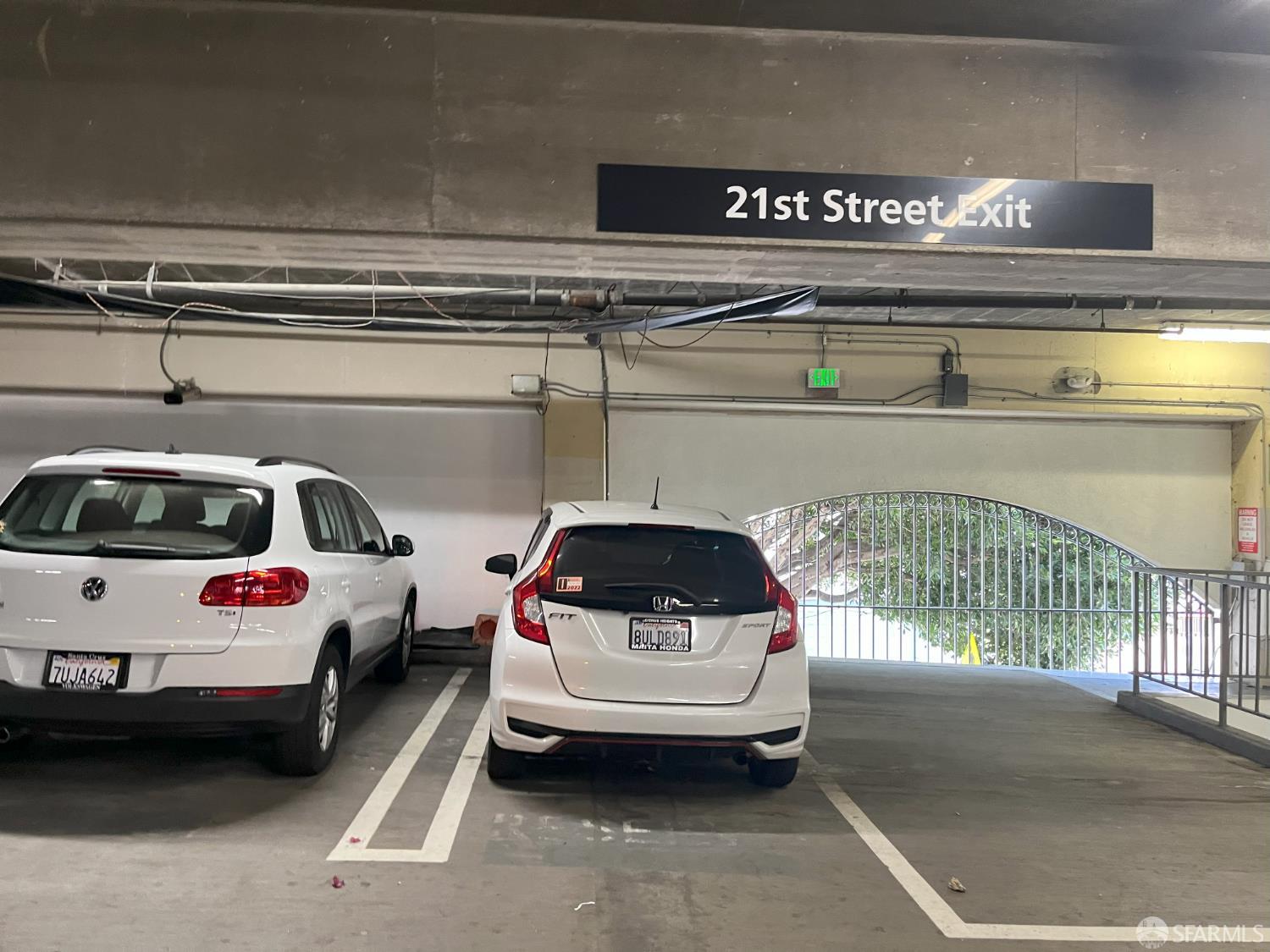 Photo #17: 426120348 Listing: Photo #17