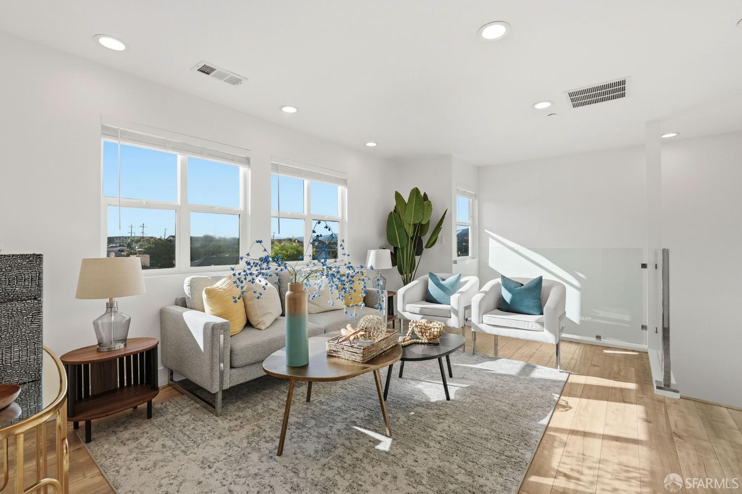 Detail Gallery Image 25 of 51 For 367 Heather Way, South San Francisco,  CA 94080 - 4 Beds | 3 Baths