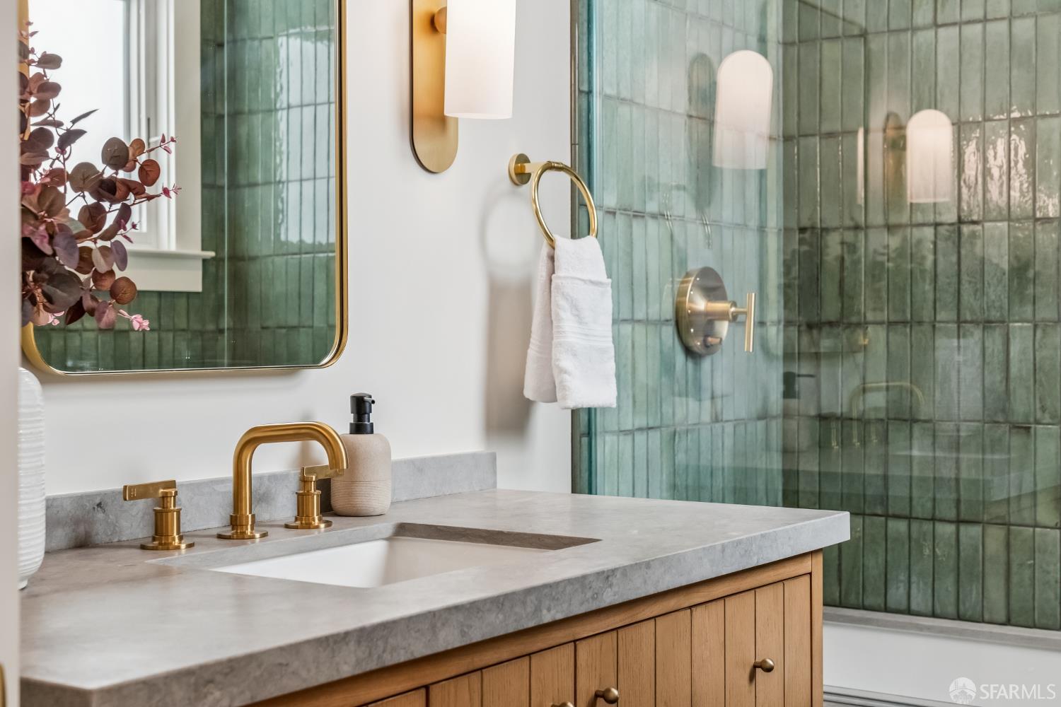 Photo #28: 426119546 Listing: Photo #28