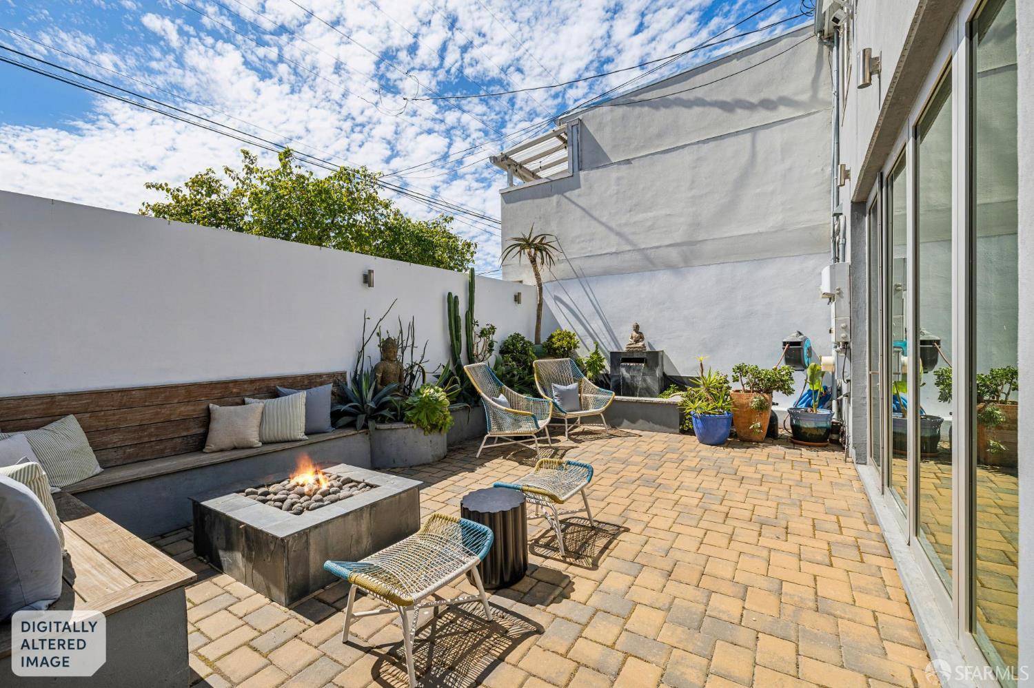 1450 Hawes, San Francisco, CA, 94124