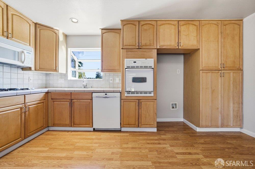 Detail Gallery Image 13 of 48 For 5167 Amelia Dr, San Jose,  CA 95118 - 3 Beds | 2 Baths