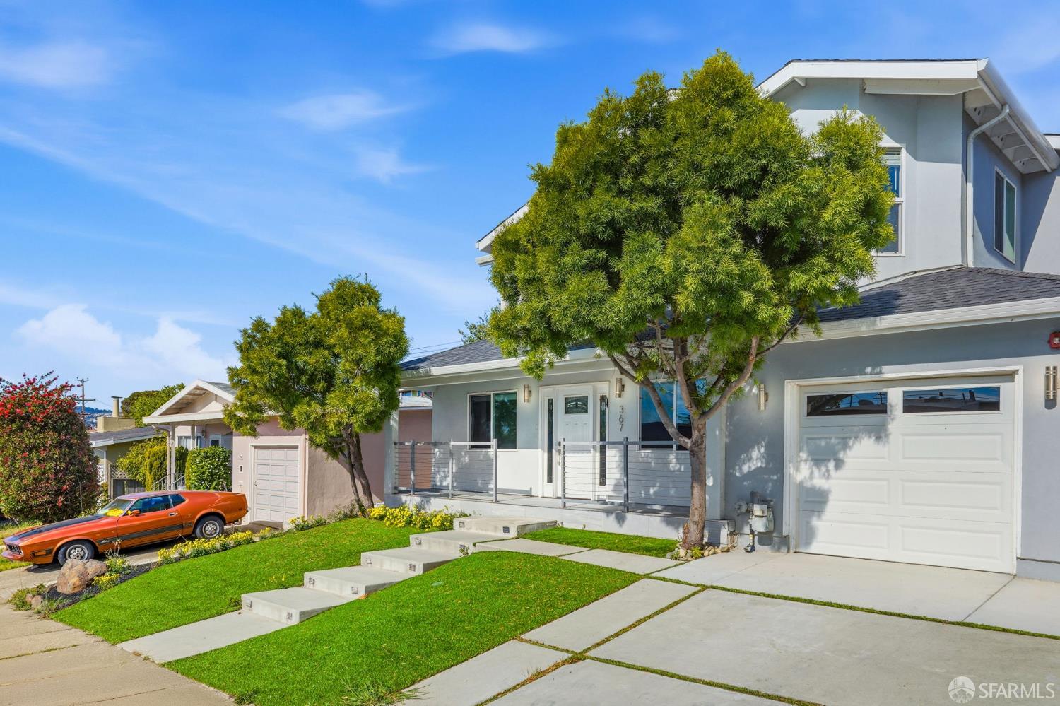 Detail Gallery Image 3 of 51 For 367 Heather Way, South San Francisco,  CA 94080 - 4 Beds | 3 Baths