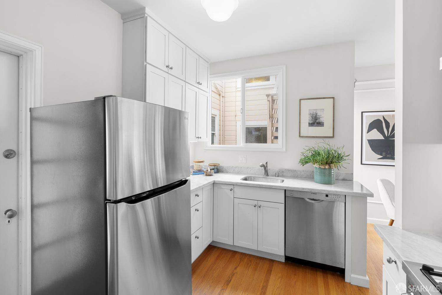 Photo #11: 426120021 Listing: Photo #11