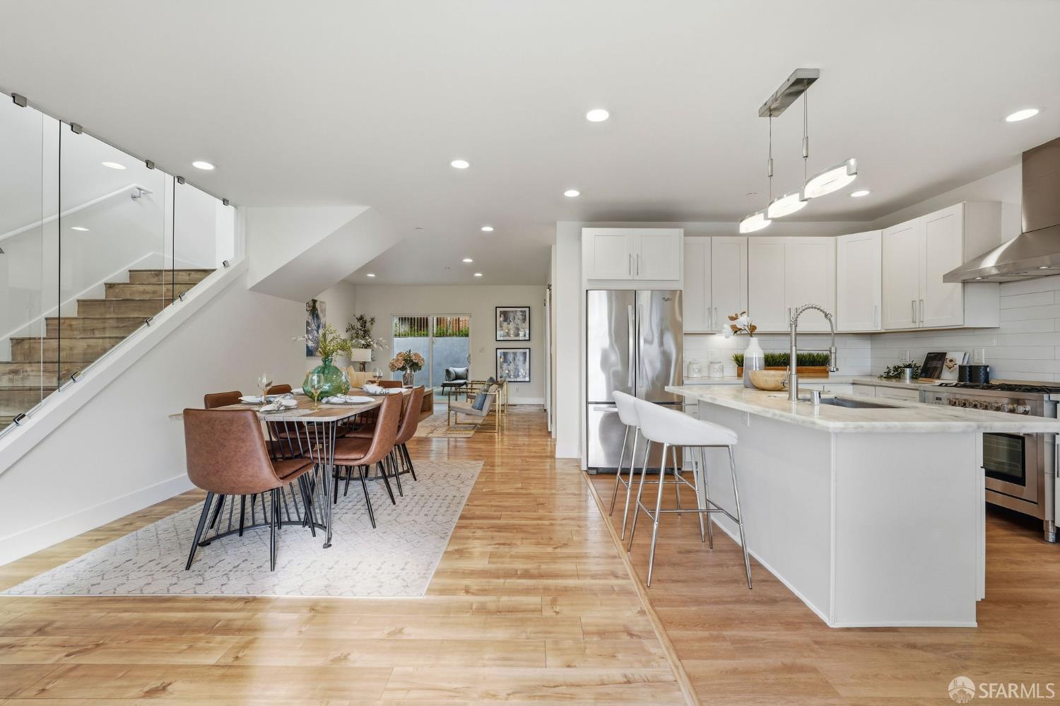 Detail Gallery Image 5 of 51 For 367 Heather Way, South San Francisco,  CA 94080 - 4 Beds | 3 Baths