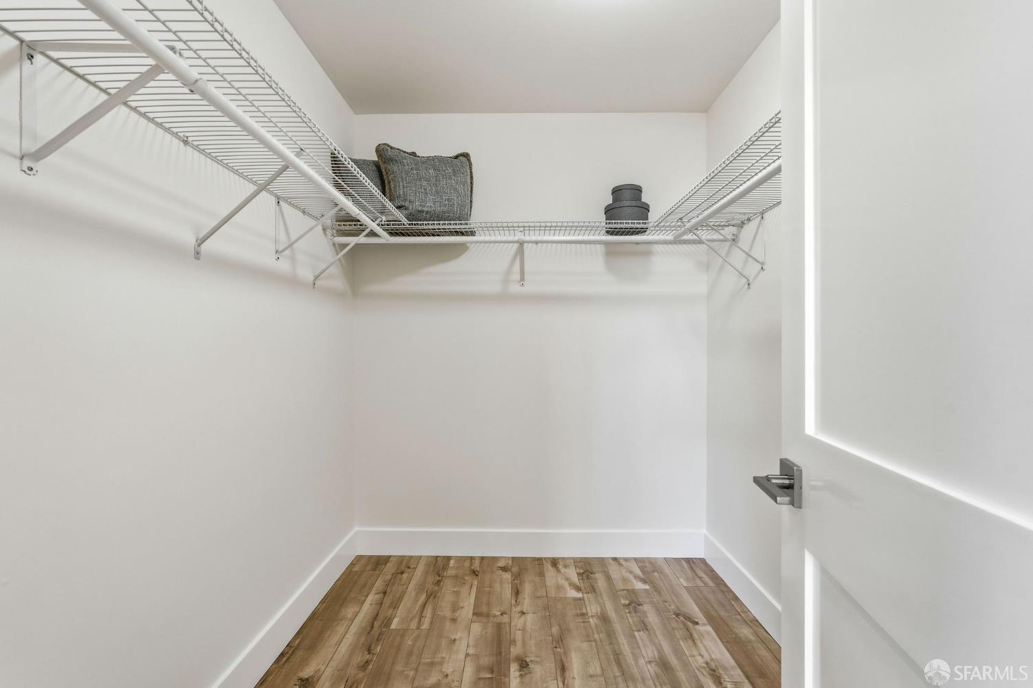 Detail Gallery Image 30 of 51 For 367 Heather Way, South San Francisco,  CA 94080 - 4 Beds | 3 Baths