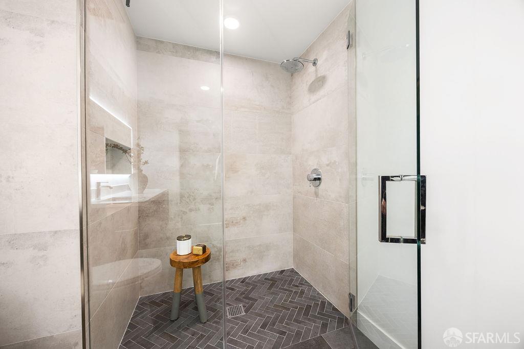 Detail Gallery Image 23 of 33 For 3620 Cesar Chavez St #303,  San Francisco,  CA 94110 - 2 Beds | 2 Baths