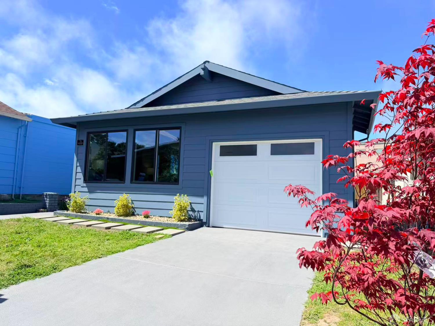 Detail Gallery Image 4 of 61 For 70 Margate St, Daly City,  CA 94015 - 3 Beds | 2 Baths