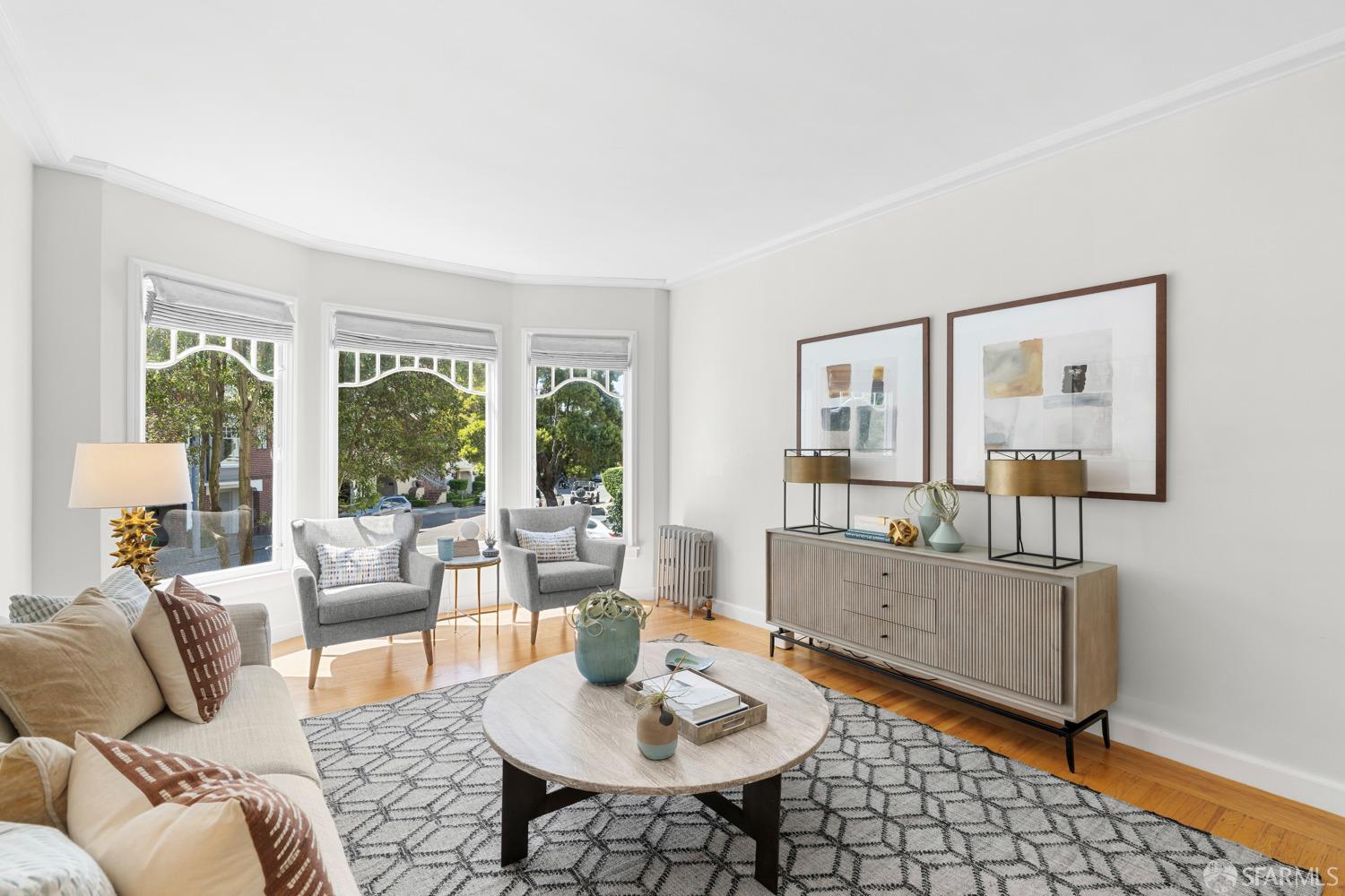 Photo #4: 426120021 Listing: Photo #4