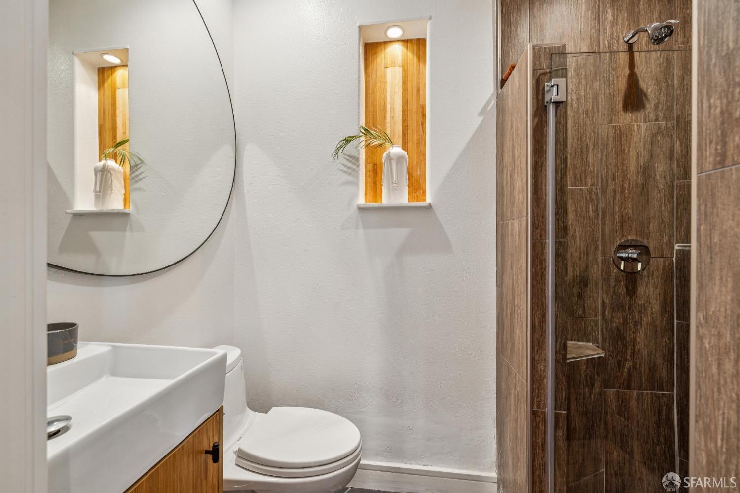 1450 Hawes, San Francisco, CA, 94124