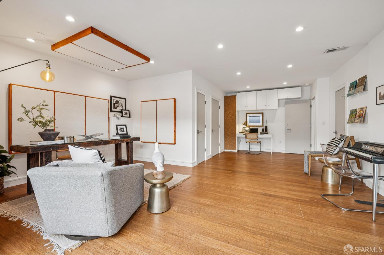 1450 Hawes, San Francisco, CA, 94124