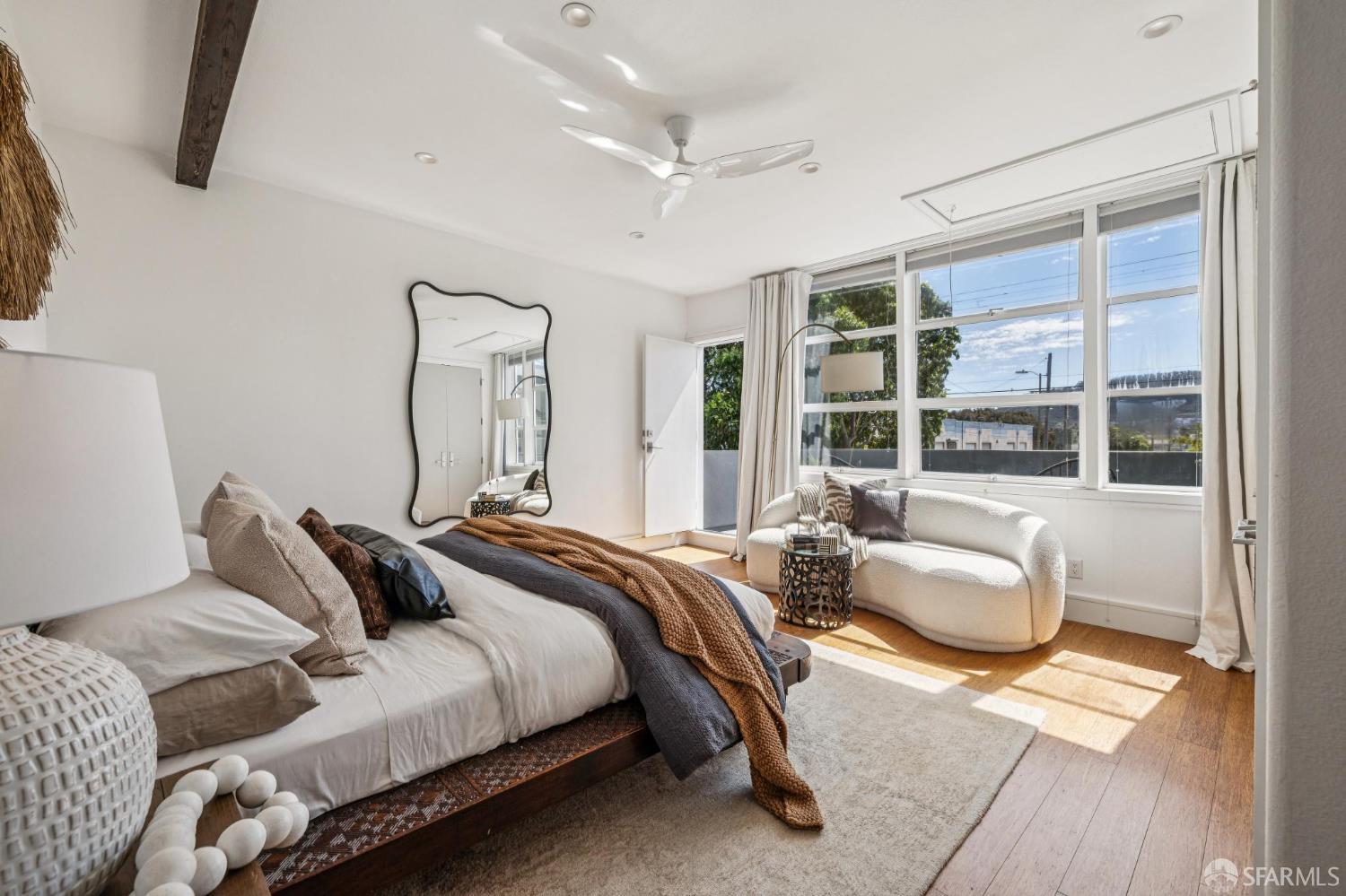 1450 Hawes, San Francisco, CA, 94124