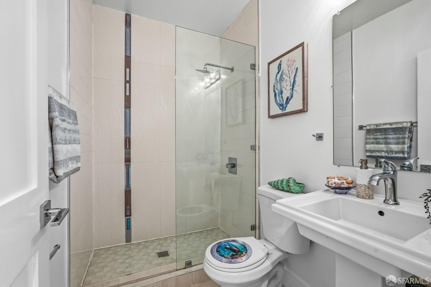 Detail Gallery Image 23 of 51 For 367 Heather Way, South San Francisco,  CA 94080 - 4 Beds | 3 Baths