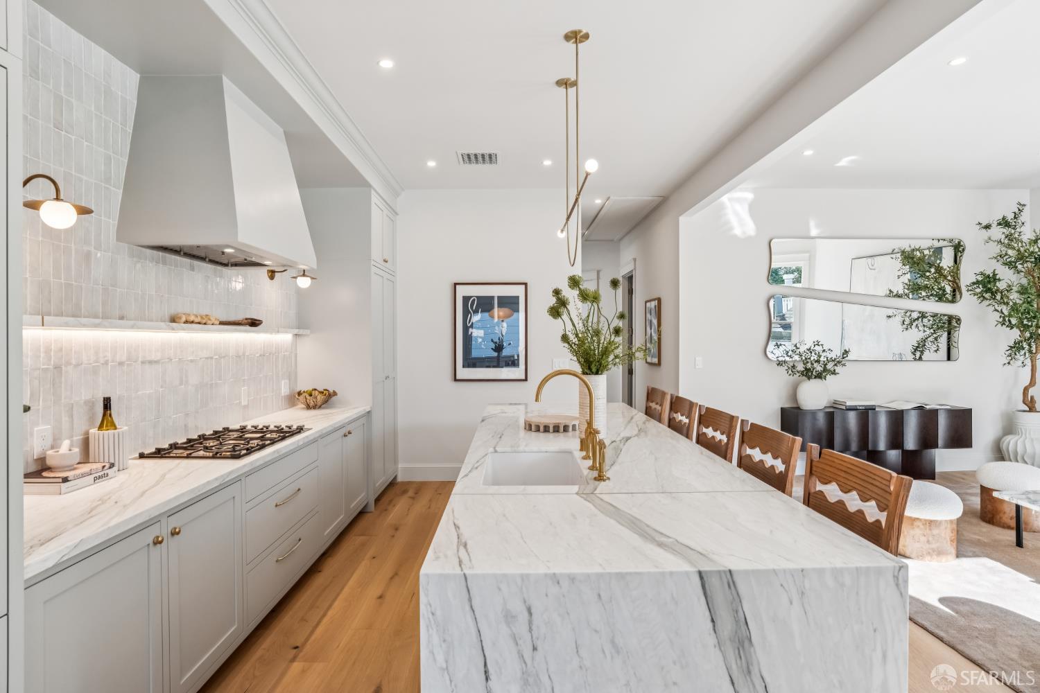 Photo #9: 426119546 Listing: Photo #9