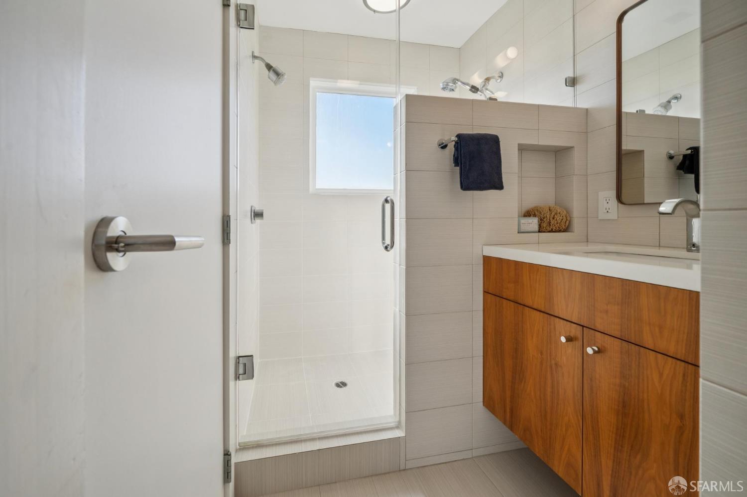 Photo #18: 426119697 Listing: Photo #18