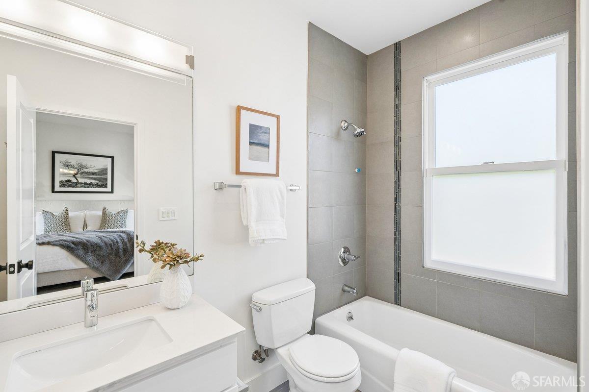 Photo #32: 426108884 Listing: Photo #32