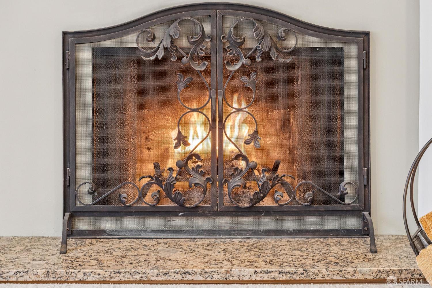 Photo #7: 426120491 Listing: Photo #7