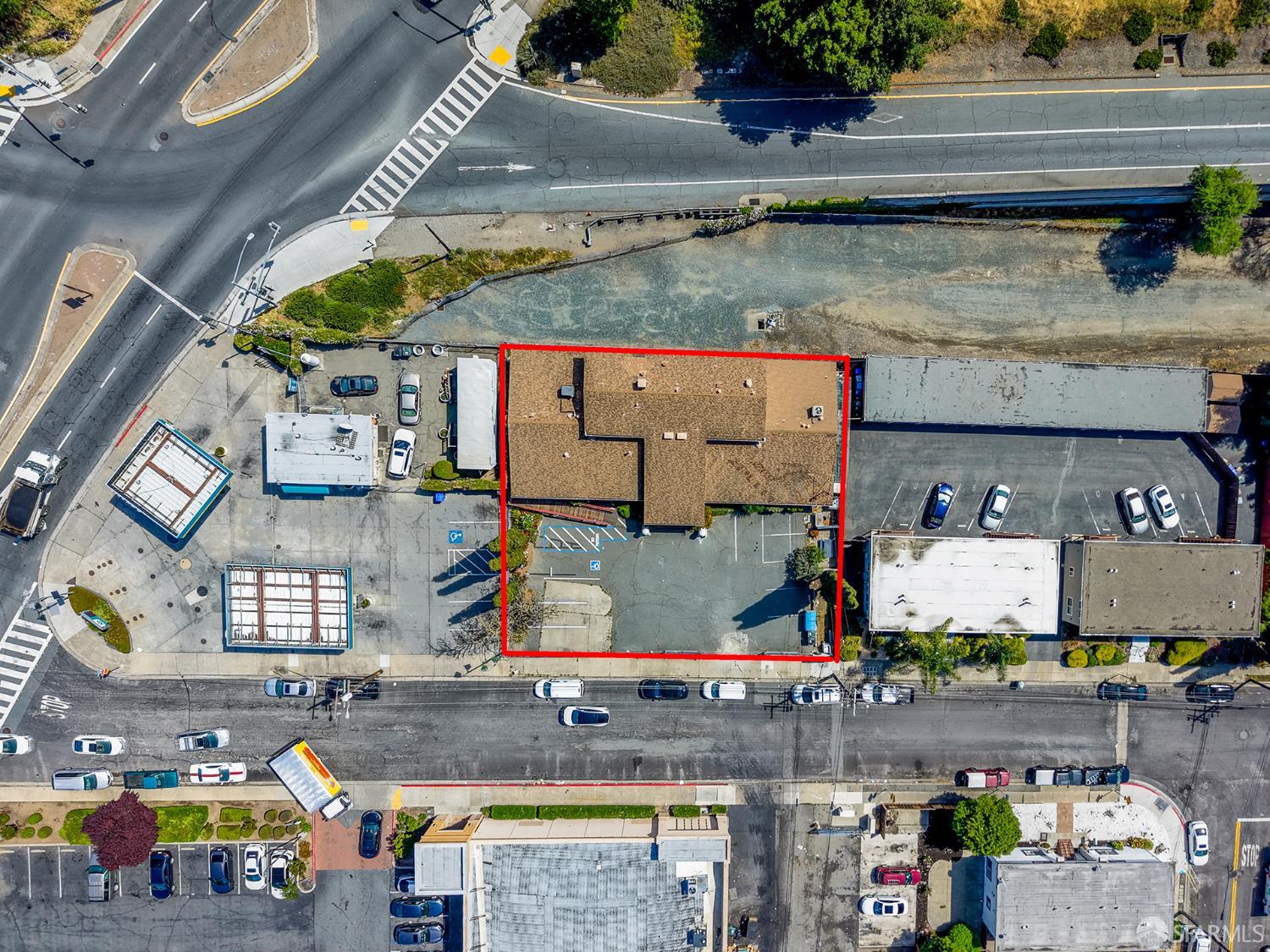 Detail Gallery Image 40 of 43 For 2820 Broadmoor Ave, Concord,  CA 94520 - – Beds | – Baths