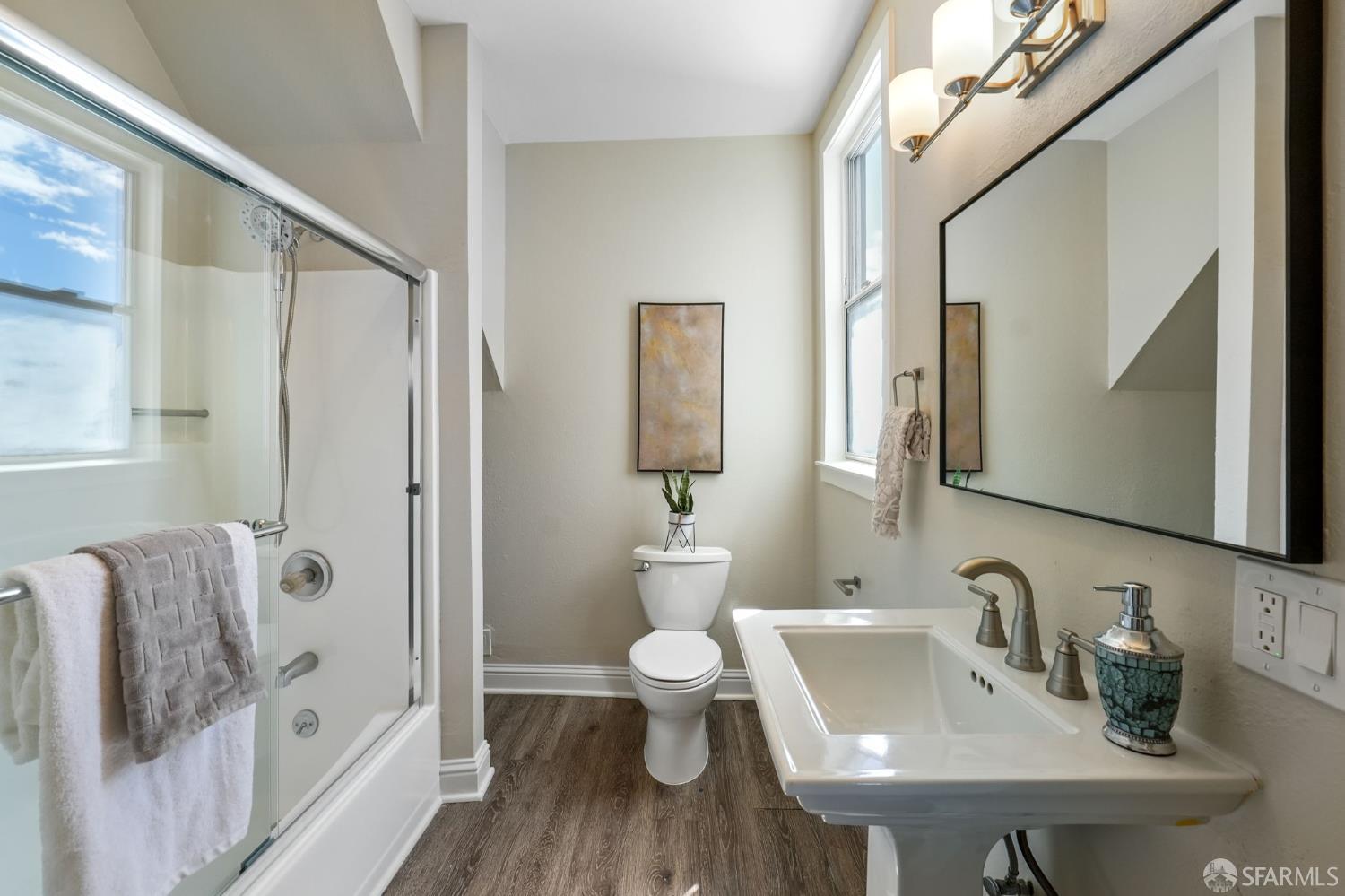 Detail Gallery Image 21 of 34 For 257 Andover St, San Francisco,  CA 94110 - – Beds | – Baths