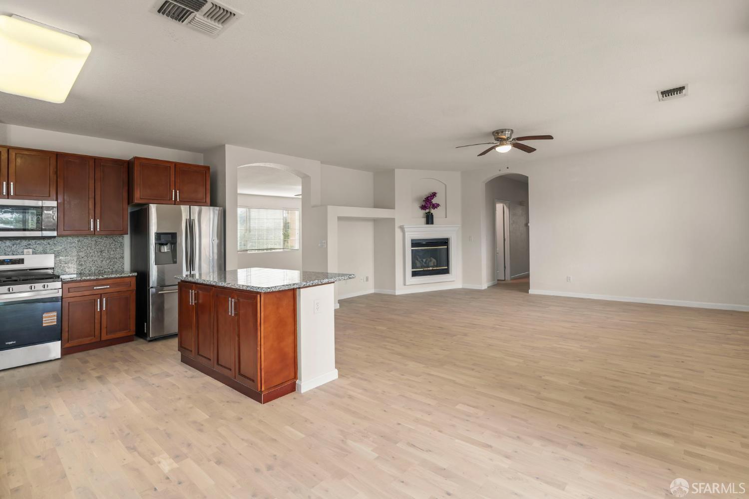 Detail Gallery Image 16 of 35 For 3801 Pintail Dr, Antioch,  CA 94509 - 4 Beds | 2 Baths