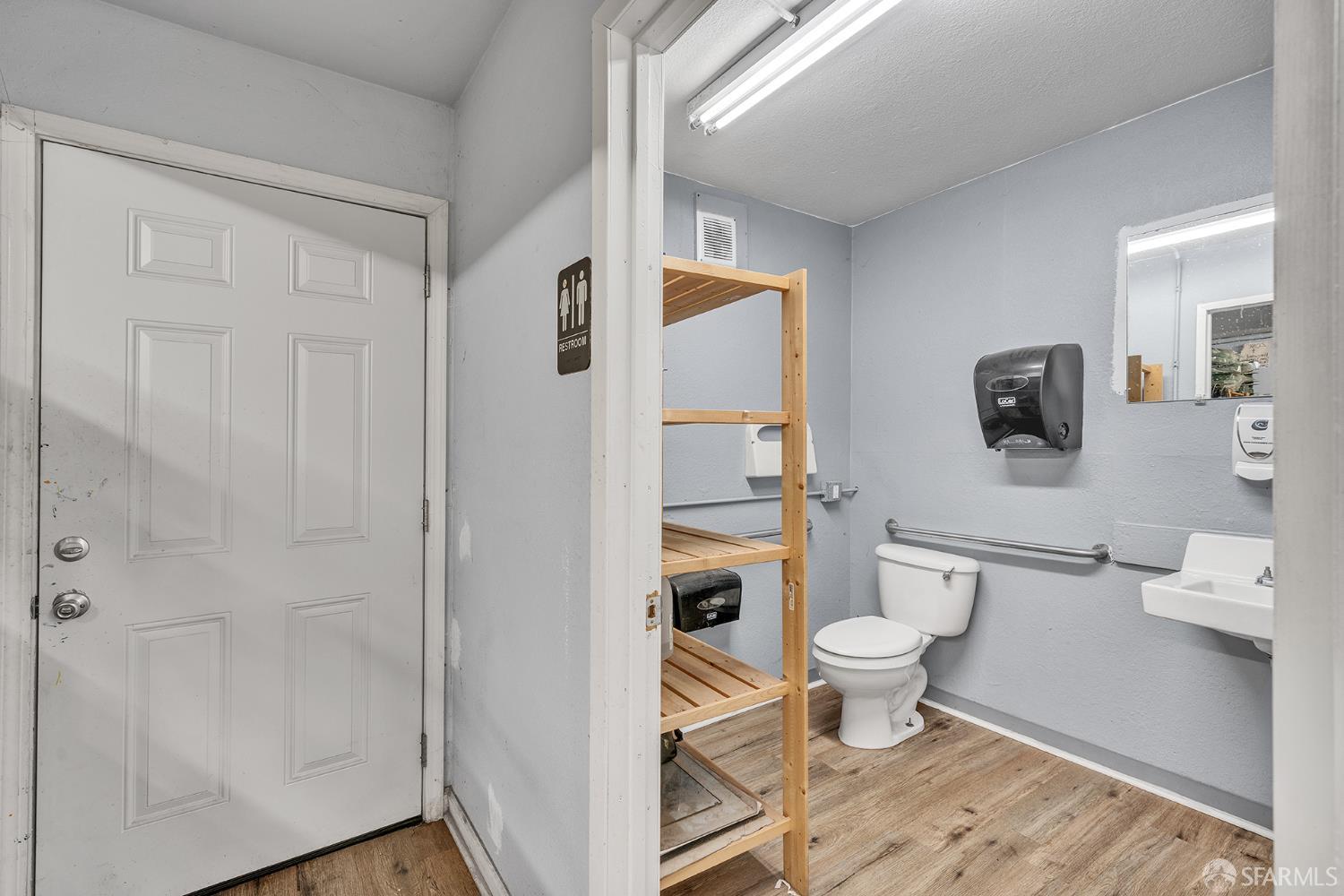 Detail Gallery Image 21 of 43 For 2820 Broadmoor Ave, Concord,  CA 94520 - – Beds | – Baths