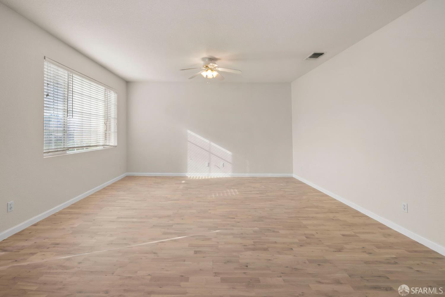 Detail Gallery Image 7 of 35 For 3801 Pintail Dr, Antioch,  CA 94509 - 4 Beds | 2 Baths