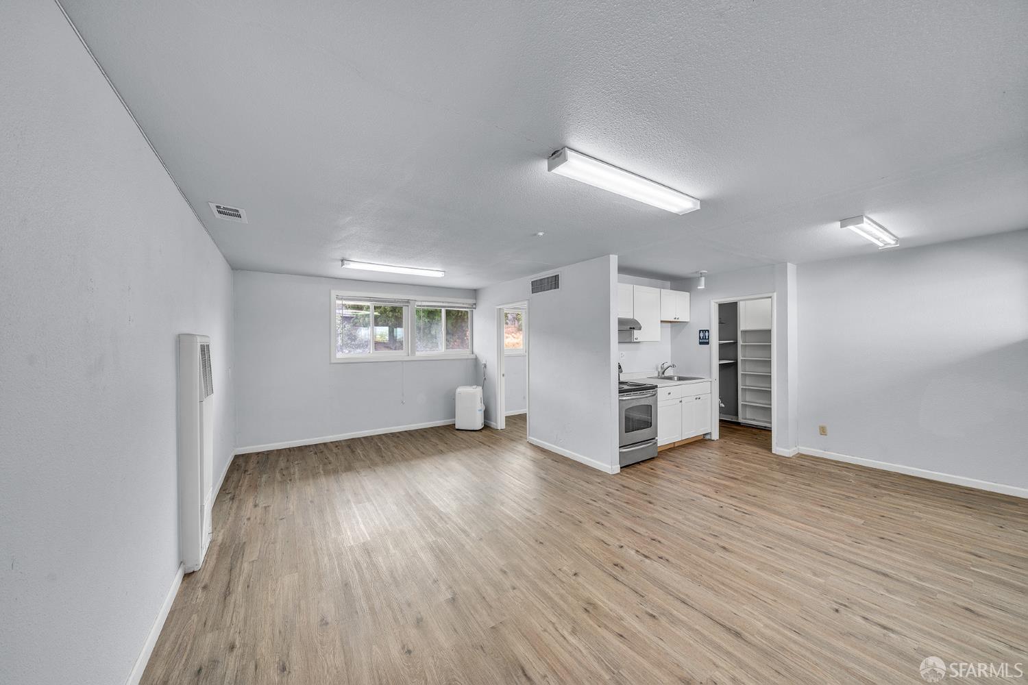 Detail Gallery Image 30 of 43 For 2820 Broadmoor Ave, Concord,  CA 94520 - – Beds | – Baths