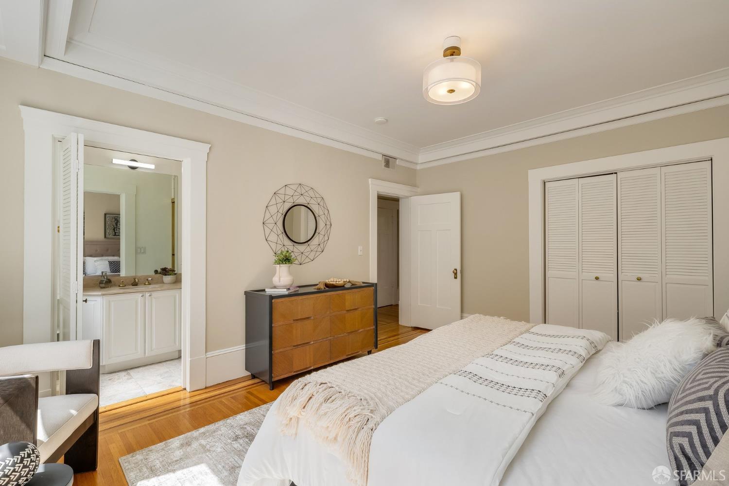 Photo #19: 426120506 Listing: Photo #19