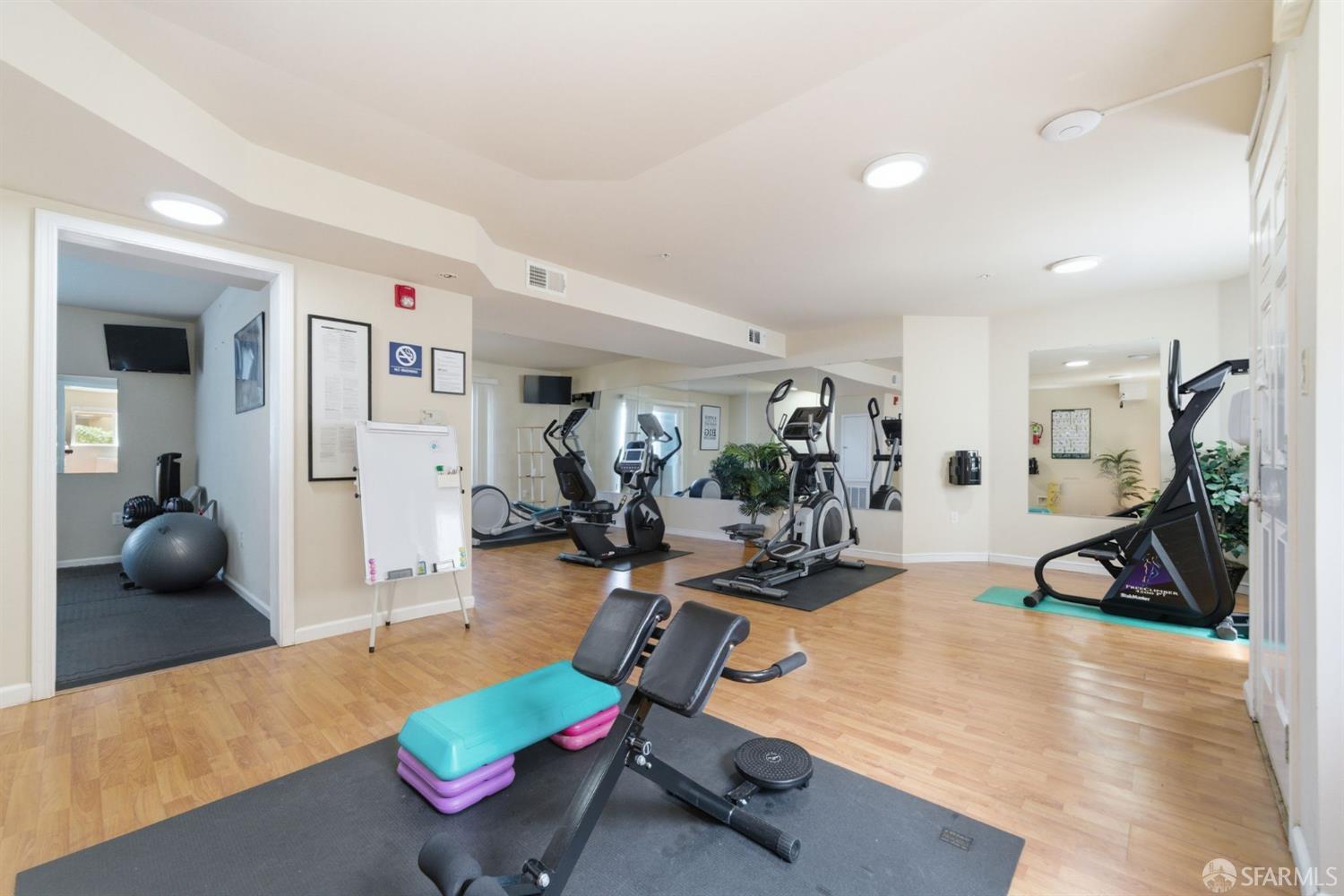 Detail Gallery Image 35 of 41 For 3721 Carter Dr #1101,  South San Francisco,  CA 94080 - 2 Beds | 2 Baths