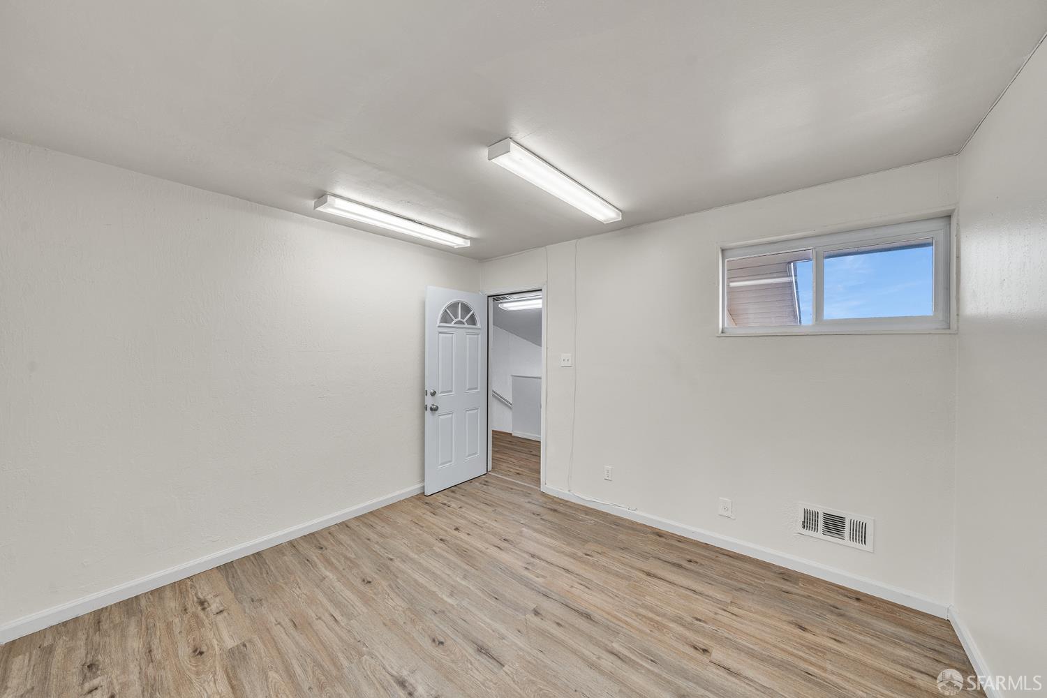 Detail Gallery Image 36 of 43 For 2820 Broadmoor Ave, Concord,  CA 94520 - – Beds | – Baths