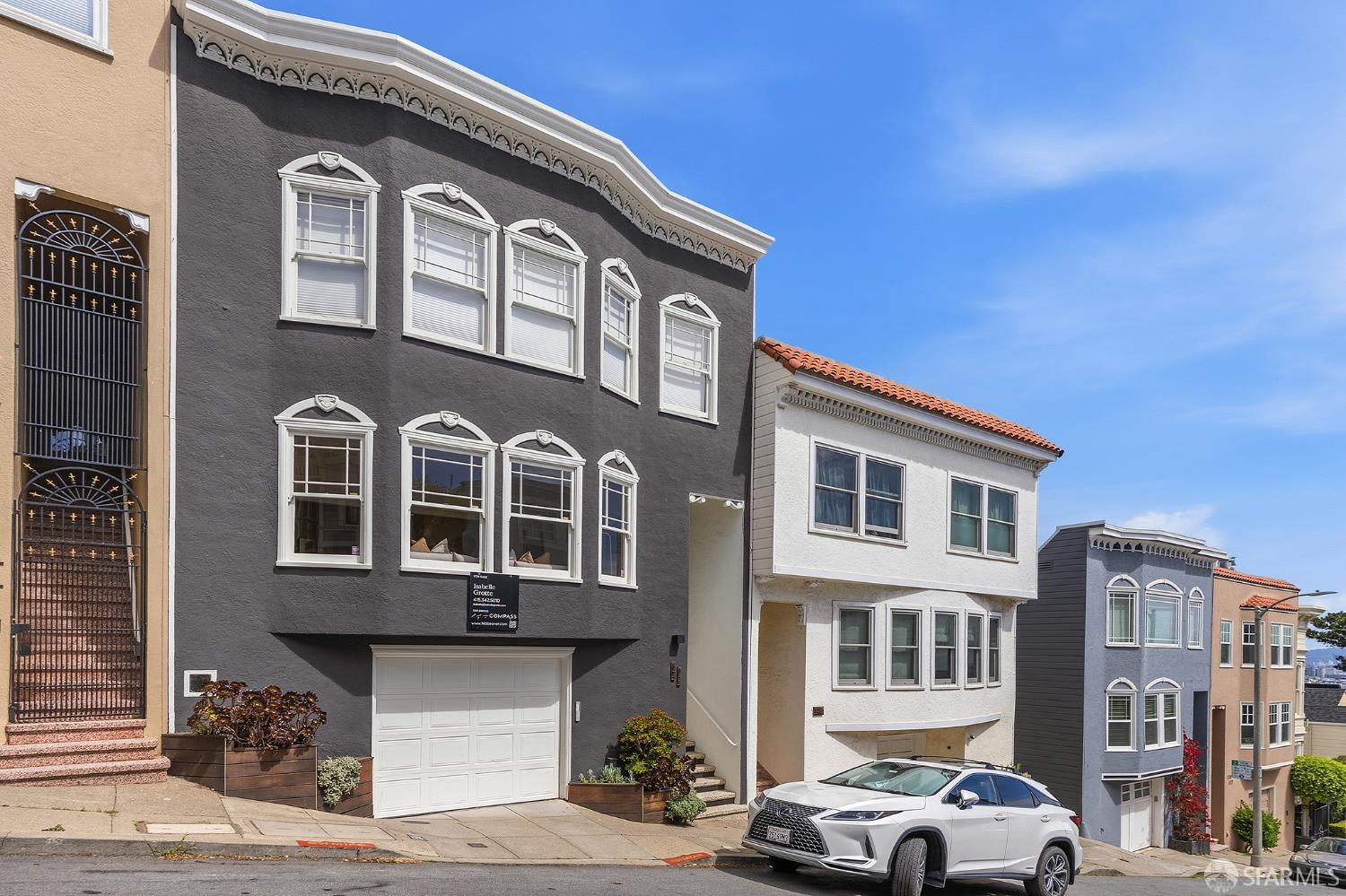 Photo #2: 426117797 Listing: Photo #2