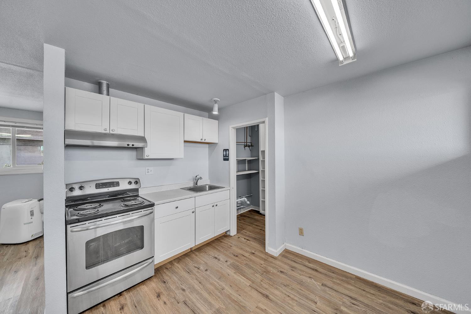 Detail Gallery Image 31 of 43 For 2820 Broadmoor Ave, Concord,  CA 94520 - – Beds | – Baths