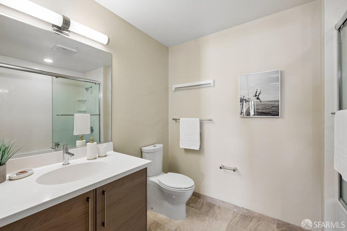 Photo #16: 426105815 Listing: Photo #16