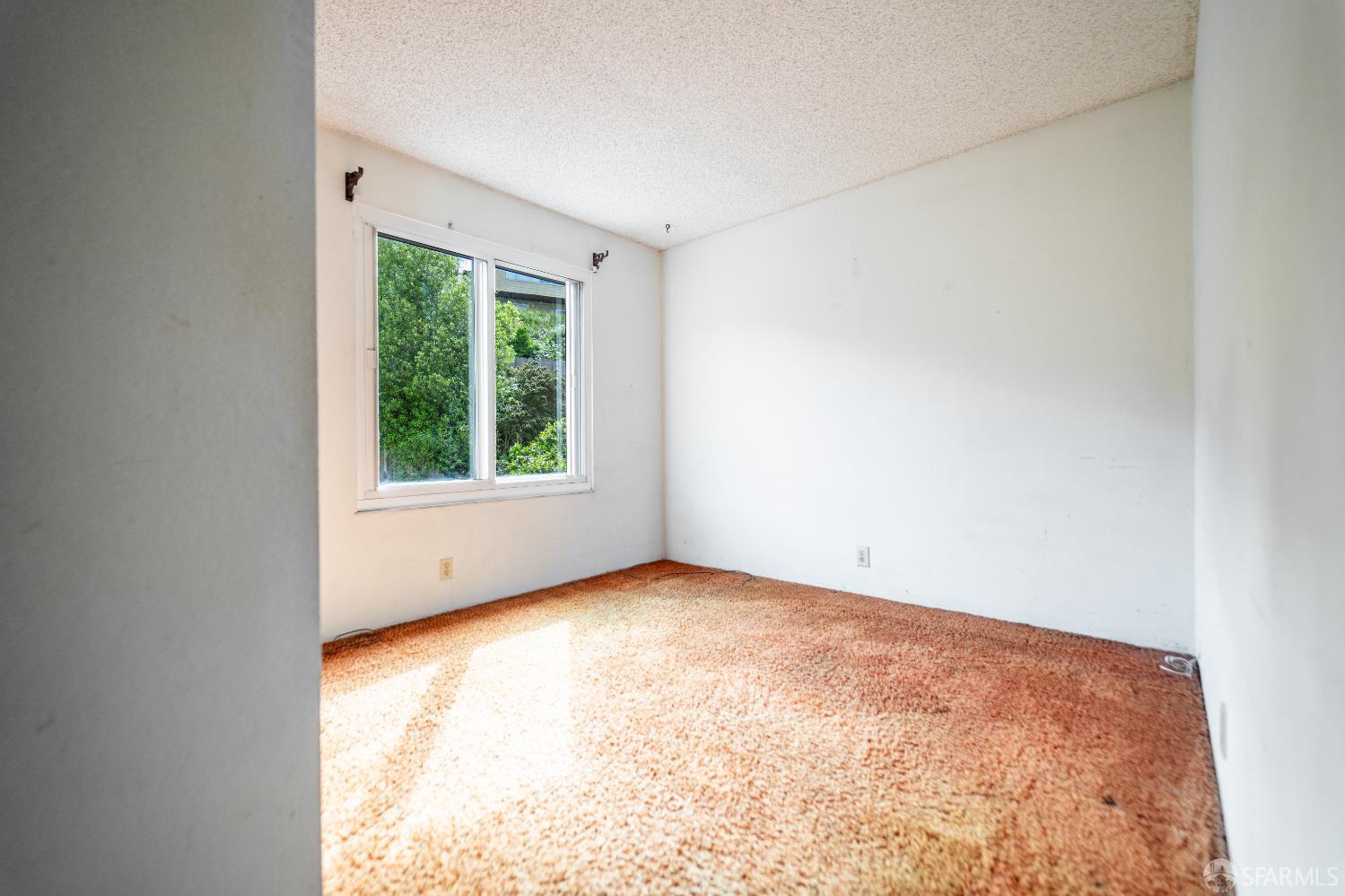 Detail Gallery Image 8 of 44 For 55 Derby St, Daly City,  CA 94015 - 2 Beds | 1 Baths