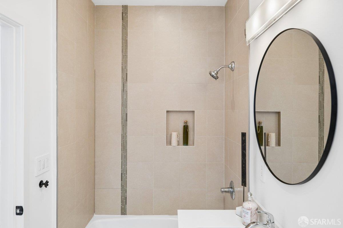 Photo #25: 426108884 Listing: Photo #25