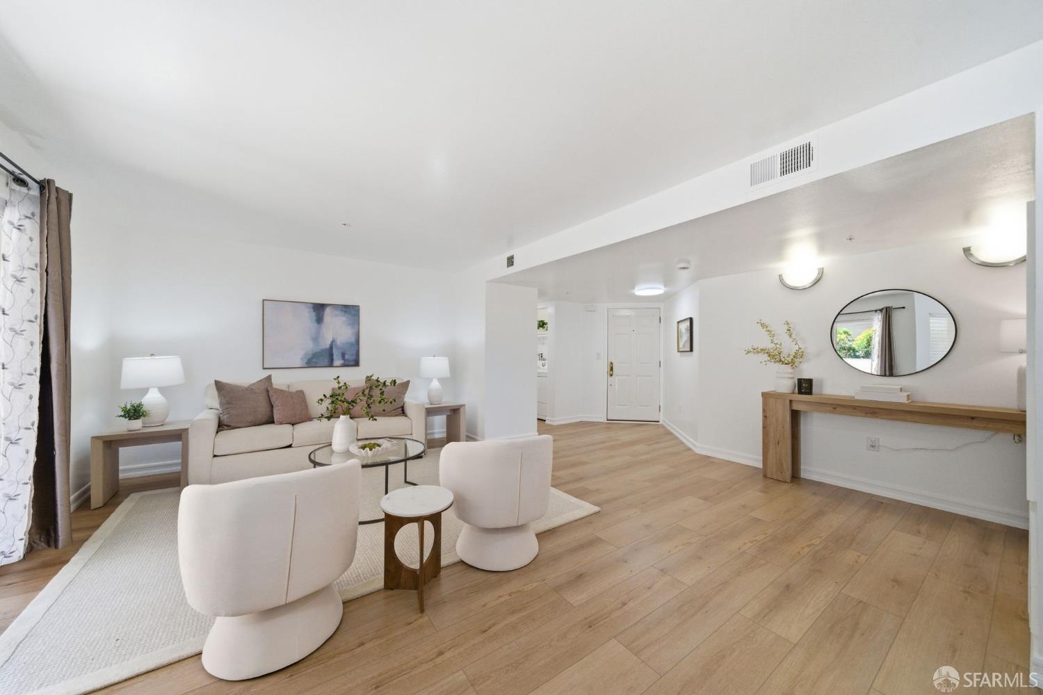 Detail Gallery Image 4 of 41 For 3721 Carter Dr #1101,  South San Francisco,  CA 94080 - 2 Beds | 2 Baths