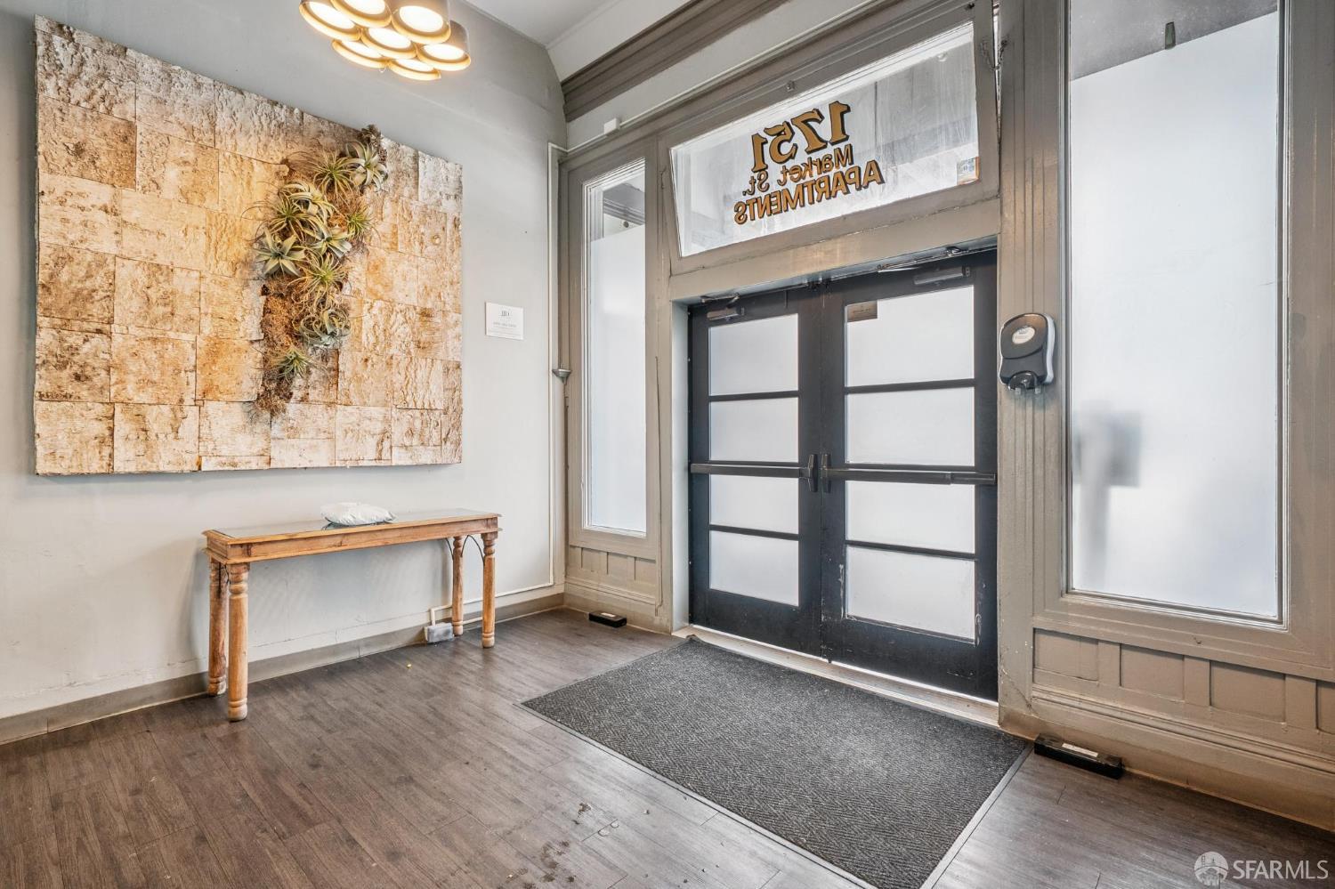 Detail Gallery Image 10 of 39 For 1745 Market St, San Francisco,  CA 94103 - – Beds | – Baths