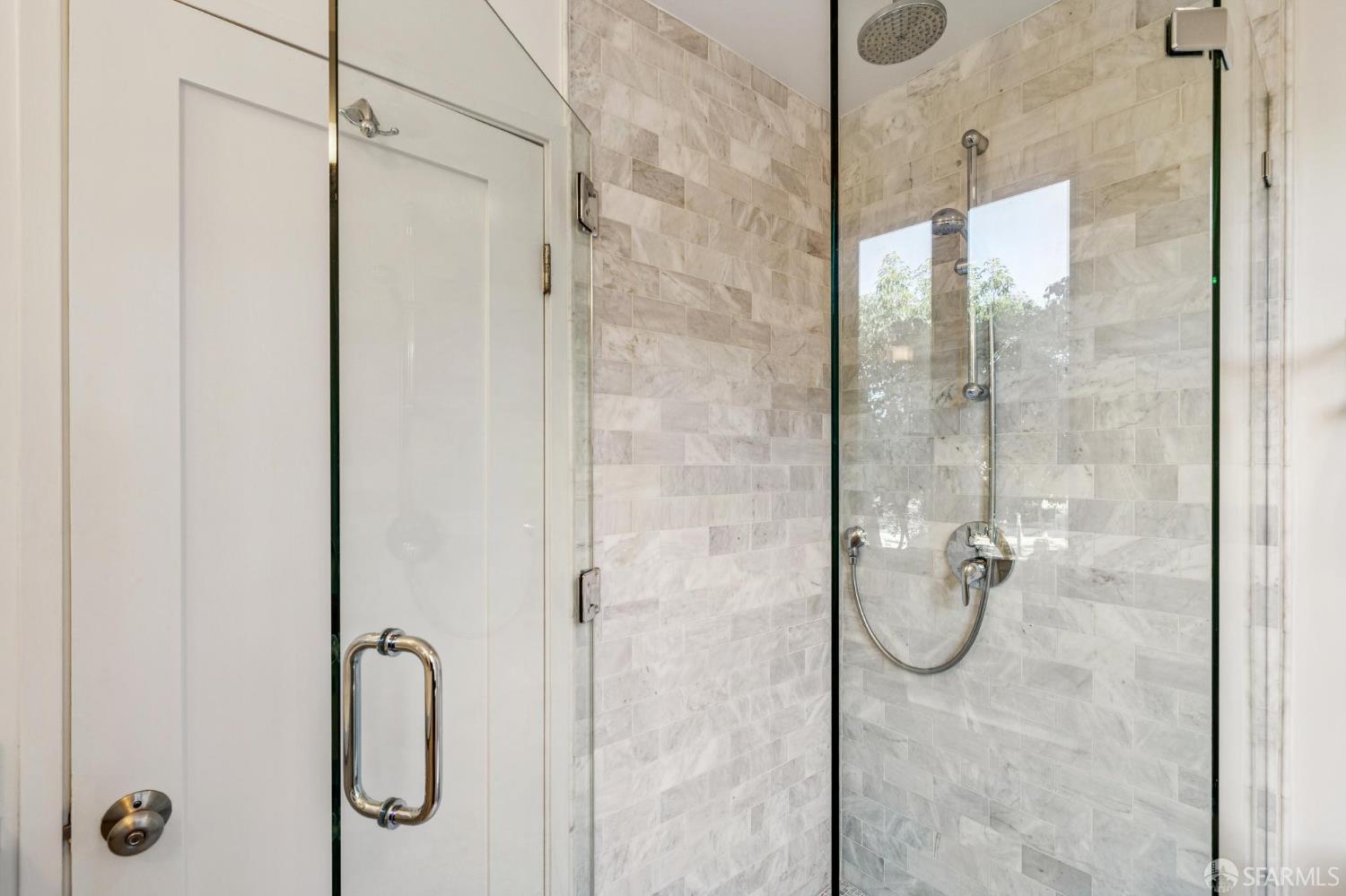 Photo #40: 426120491 Listing: Photo #40