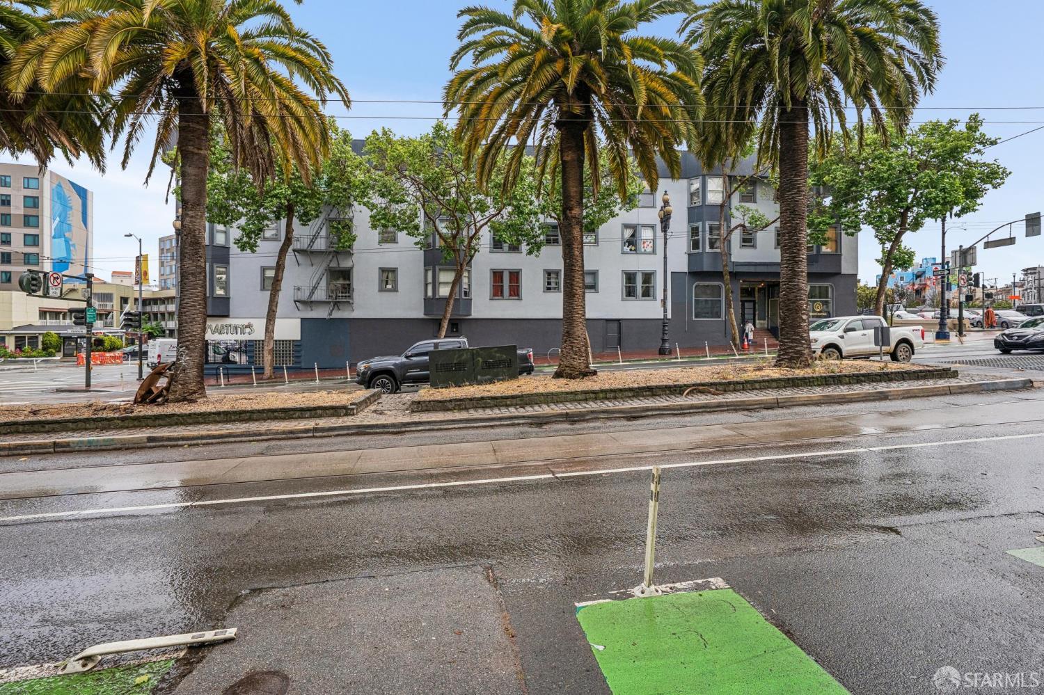 Detail Gallery Image 4 of 39 For 1745 Market St, San Francisco,  CA 94103 - – Beds | – Baths